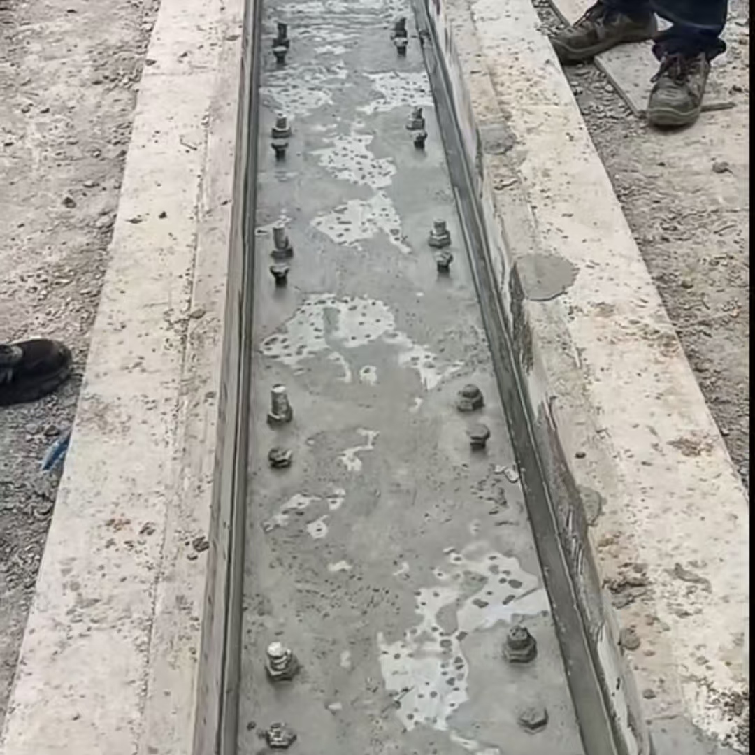 盐边环氧树脂轨道胶泥是什么？用在哪里？